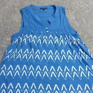 Women's Signature Studio Sleeveless Top Blouse In A Size XL